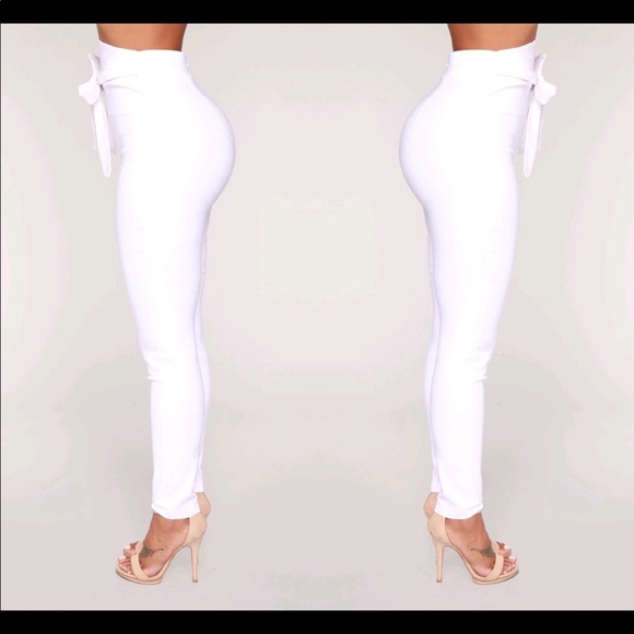 White High Waist Pants w/Attached Belt NWOT - Picture 2 of 2